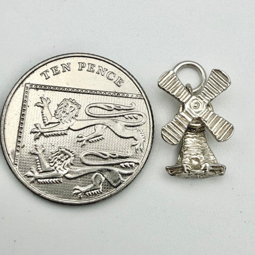 Vintage 925 Sterling Silver Windmill Charm CA22-49
