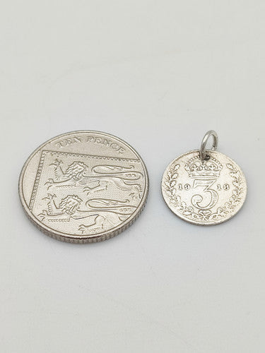 Vintage 925 Sterling Silver 1918 Three Pence Coin Charm CA14-65