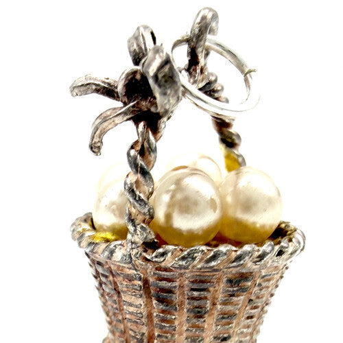Vintage 925 Sterling Silver Basket of Pearls Charm CA27-51