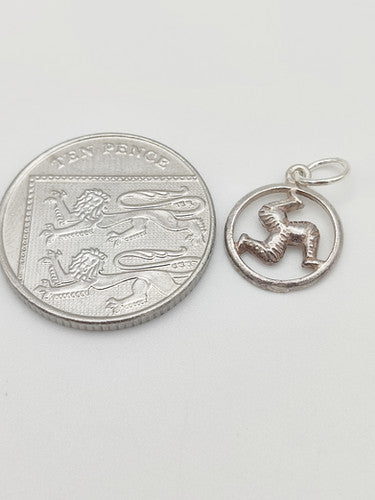 Vintage 925 Sterling Silver Isle Of Man Charm CA18-63