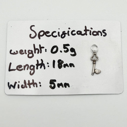 Vintage 925 Sterling Silver Heart Key Charm CA20-66