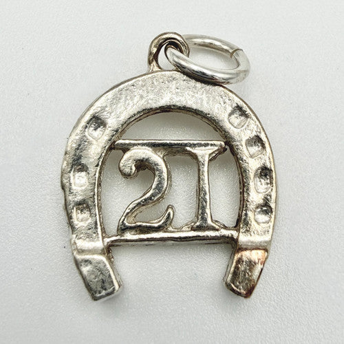Vintage 925 Sterling Silver 21 Horseshoe Charm CA24-74