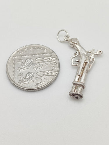 Vintage 925 Sterling Silver Flintlock Pistol Charm CA18-57