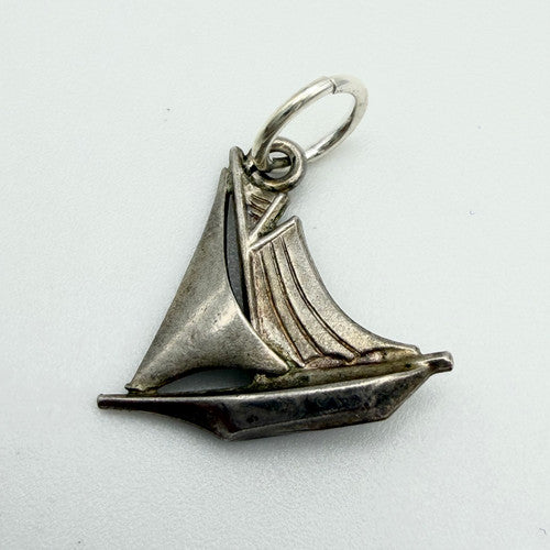 Vintage 925 Sterling Silver Boat Charm CA19-74