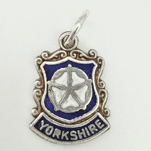 Vintage 925 Sterling Silver Yorkshire Travel Charm CA25-44