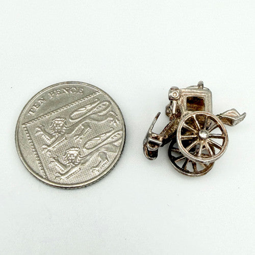 Vintage 925 Sterling Silver Horse Drawn Carriage Charm CA28-35