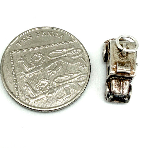 Vintage 925 Sterling Silver London Taxi Charm CA27-25