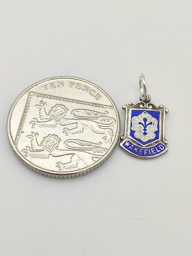 Vintage 925 Sterling Silver Wakefield Travel Charm CA18-71
