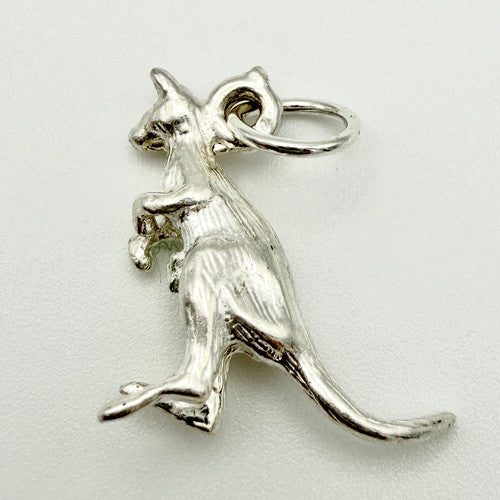 Vintage 925 Sterling Silver Kangaroo Charm CA20-42
