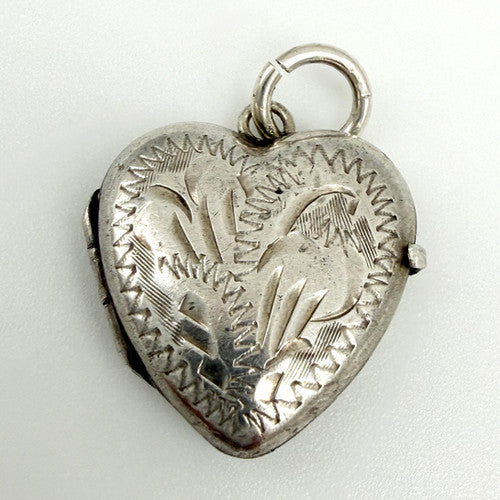 Vintage 925 Sterling Silver Heart Locket Charm CA28-47