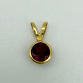 Vintage 9ct Yellow Gold Garnet Pendant PG22