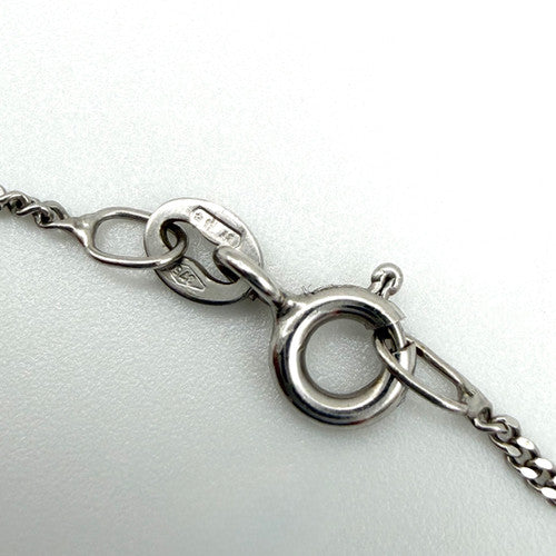 Vintage 9ct White Gold Diamond Heart Necklace PG30