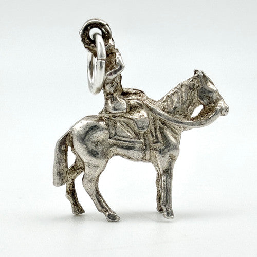 Vintage 925 Sterling Silver Queen Elizabeth Horseback Charm CA29-16