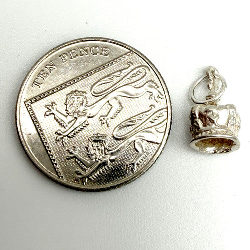 Vintage 925 Sterling Silver Crown Charm CA27-7