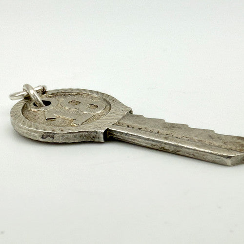 Vintage 925 Sterling Silver 18 Key Charm CA28-21