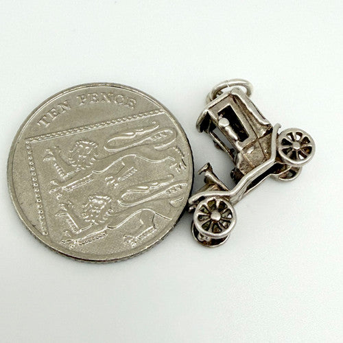 Vintage 925 Sterling Silver Vintage Car Charm CA28-23