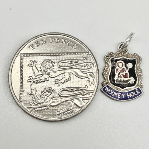 Vintage 925 Sterling Silver Wookey Hole Travel Charm CA25-54