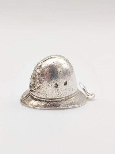 Vintage 925 Sterling Silver Policemans Helmet Charm CA18-24