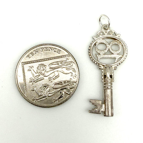 Vintage 925 Sterling Silver 18th Birthday Key Charm CA27-59