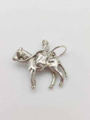 Vintage 925 Sterling Silver Queen Elizabeth Charm CA17-74