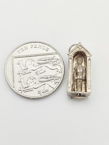 Vintage 925 Sterling Silver Queens Guard Charm CA16-51