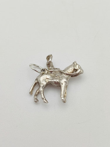 Vintage 925 Sterling Silver Queen Elizabeth Charm CA17-74