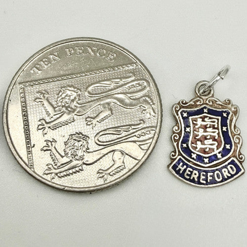 Vintage 925 Sterling Silver Hereford Travel Charm CA25-39