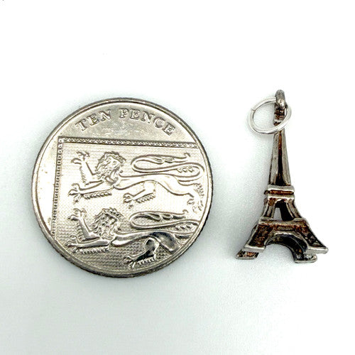Vintage 925 Sterling Silver Eiffel Tower Charm CA27-43