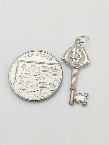 Vintage 925 Sterling Silver 18 Key Charm CA16-4